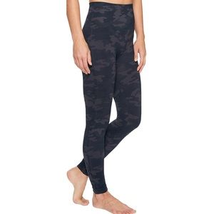 Spanx Camouflage Knit Leggings, Size Medium